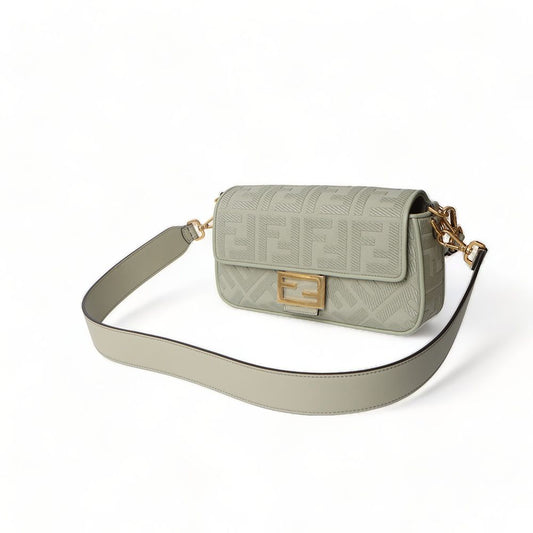 FENDI 8BR600 FFロゴ刺繍バゲットキャンバスバッグ/31575 65628607