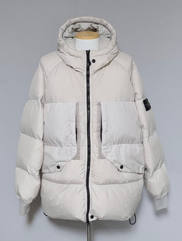 STONE ISLAND クランクルクスパディング ( 105 ) 66093838