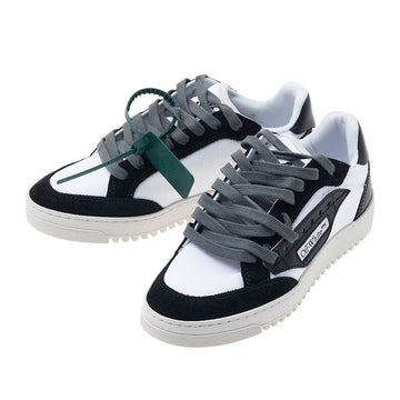 Off White Women's Low-Top Sneakers 49670263