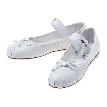 Miu Miu Women's Logo Banded Ballerina Shoes 5F794D XUU F0009 53605591