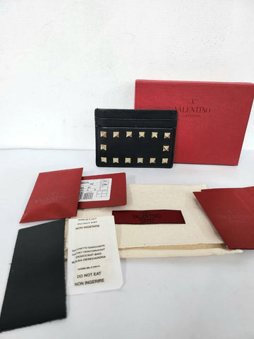 VALENTINO ブラック ロックスタッド ユニセックス カードホルダー 66947432