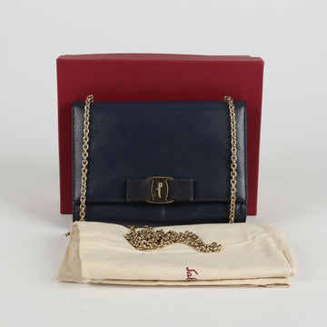 Salvatore Ferragamo 22 B558 Genie Bar Shoulder Crossbody Bag 67037433