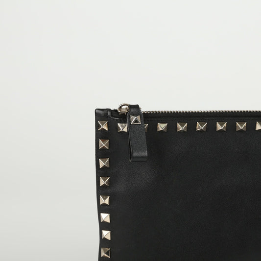 VALENTINO ロックスタッド クラッチ 66888382