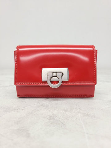 Salvatore Ferragamo Red Gancini Flap Buckle Card Holder 71397334