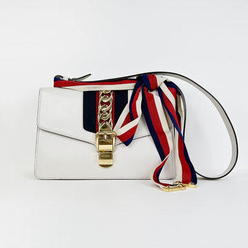 GUCCI アイボリー シルヴィバッグ ショルダーバッグ 4VGUB25678 73893663