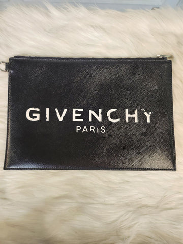 Givenchy Vintage Logo Clutch Bag A+ 75928328
