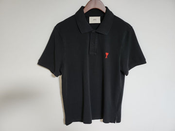 AMI Schwarzes Kurzarm-Oberteil mit kleiner Herzstickerei M BFHPL001 76458787