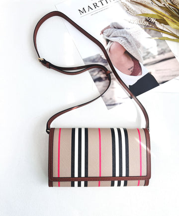 BURBERRY ハンナ クラッチ兼クロスバッグ 80730741 76538467