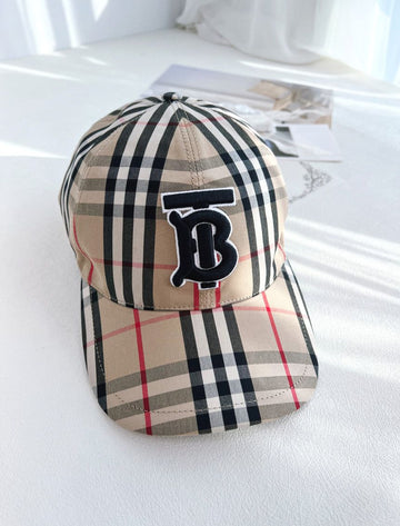 Burberry Vintage Check Baseball Cap 76642512