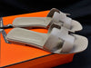 HERMES Graue Oran Sandalen 78121251 [P]
