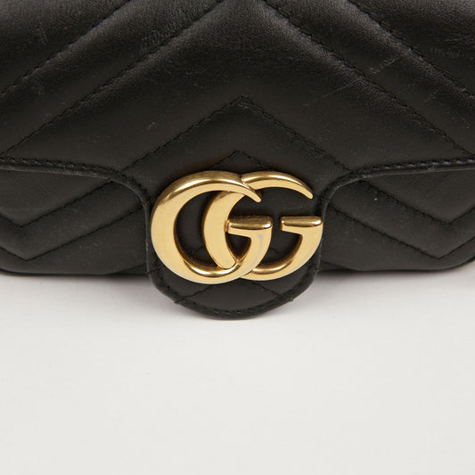 GUCCI GG Marmont スーパーミニ チェーン クロスバッグ 77986680
