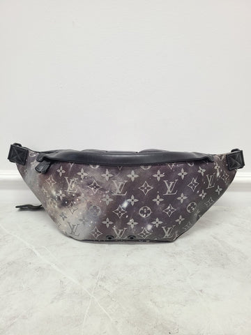 LOUIS VUITTON ギャラクシー モノグラム ディスカバリー ウェストバッグ 46x21 81969667