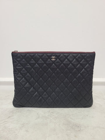 CHANEL Schwarzes Kaviar Silber Klassisch Große Clutch mit Innenchip 12345 87978679