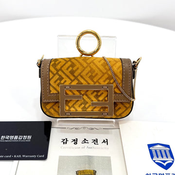 FENDI マイクロナノチェーンバゲットバッグクロスバッグ 88082862