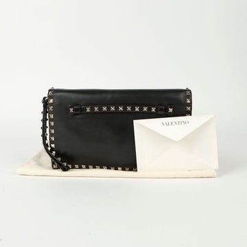 VALENTINO ZW2B0399NDB Rockstud Strap Clutch 91975127