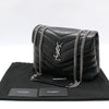 SAINT LAURENT 494699 schwarze Silbermonogramm Lulu kleine Schultertasche 92492273 [P]