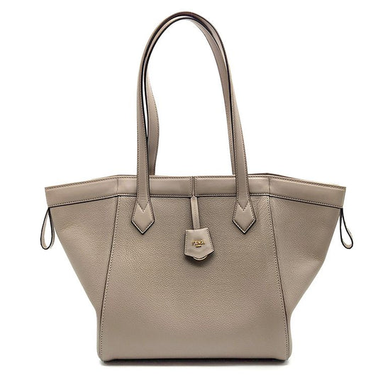 FENDI オリガミ ミディアム L430974 93409817