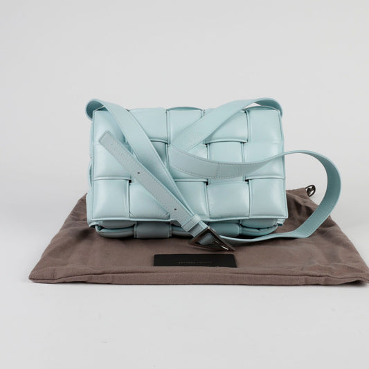 BOTTEGA VENETA パディッドカセットショルダーバッグ兼クロスバッグ 94629228