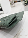 BOTTEGA VENETA ラージイントレチャートフラップ財布 742936VCPP3 3198 99025372 [P]