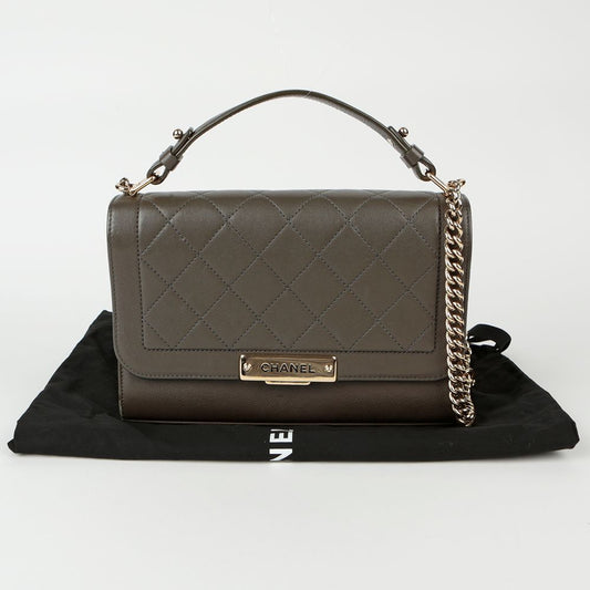 CHANEL A93702 ラベルクリックミディアムトートショルダーバッグ 97415086