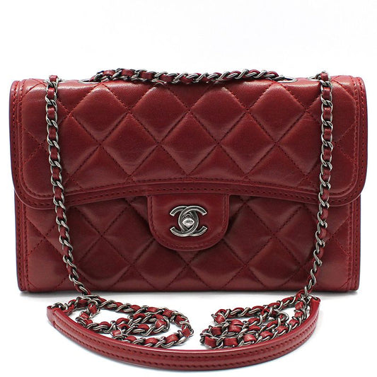 CHANEL A68523 レッド ラムスキン ルテニウム クラシック ロゴ ショルダー クロスバッグ 100628646