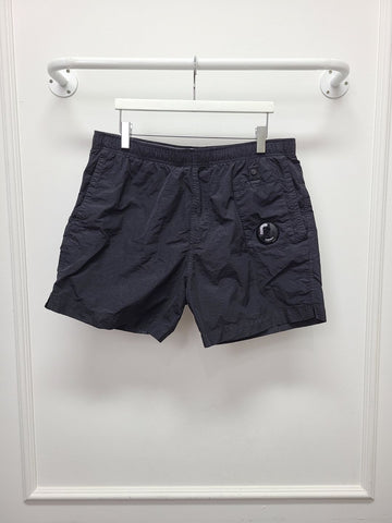 CP COMPANY ブラックレンズワッペンナイロンショートパンツ 46 101487712
