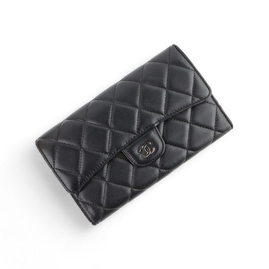 CHANEL Classic Lambskin Three-Fold Wallet with CC Logo A31506 102138069