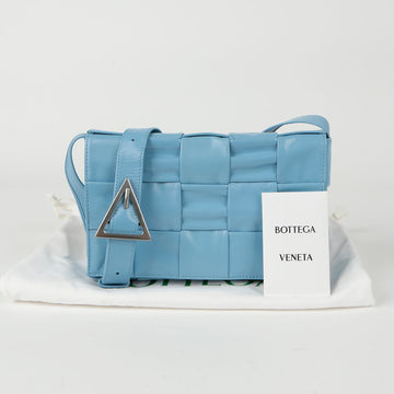 Bottega Veneta Medium Casset Crossbody Bag 667298 101864534