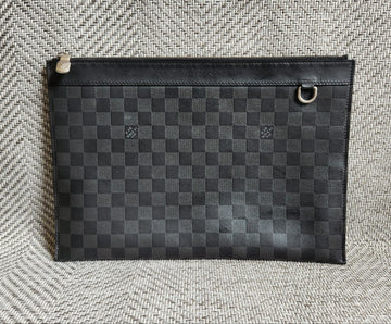 LOUIS VUITTON ディスカバリーポシェットクラッチバッグ 37x26 104055276