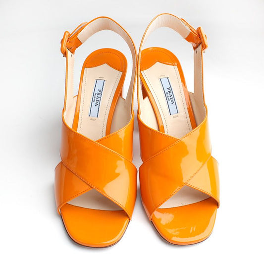 PRADA オレンジ ペイダント サンダル 37 1/2 105856784