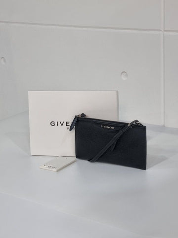 Givenchy Antigona WOC Mini Crossbody Bag 22x12 115519488