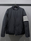 THOM BROWNE Navy Wende-Design Steppweste MJD091X 05385 415 116025004 [P]