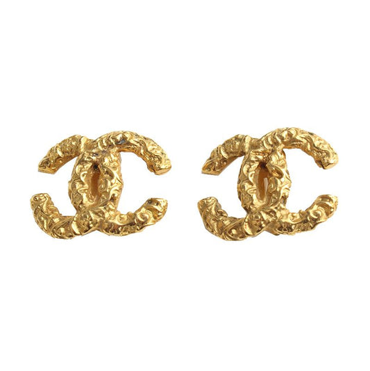 CHANEL Vintage Gold Tone CC Logo Clip-on Earrings 116200687