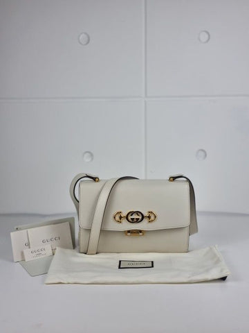 GUCCI Jumi Schultertasche Small Crossbody 24x16x7 118941530