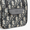 DIOR Toiletry Bag 2ESCA494YKY_H27E 100432488 [P]