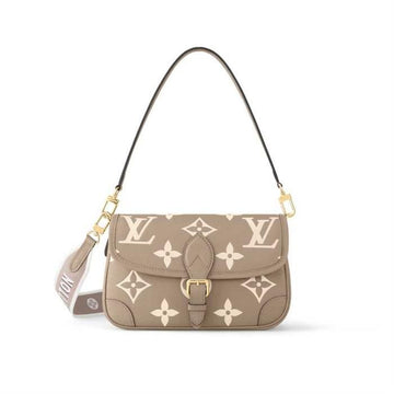 LOUIS VUITTON Diane Bicolor Amprente Creme M46583 75633991