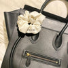 CELINE Scrunchie aus Seide/Denim mit goldfarbener Metallfinish 83734387 [P]