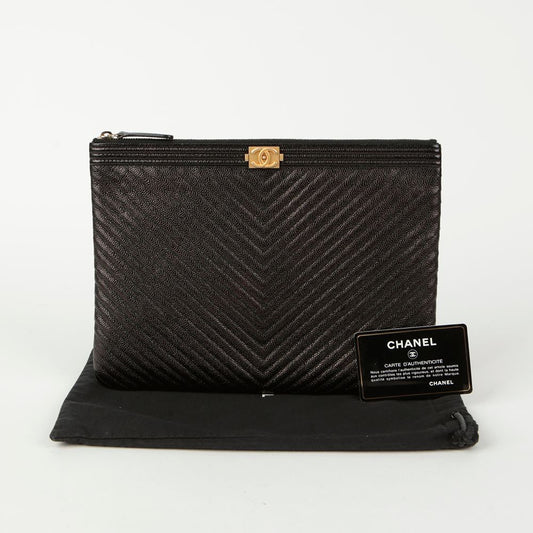 CHANEL A84406 Chevron Boy New Medium Clutch 119271954