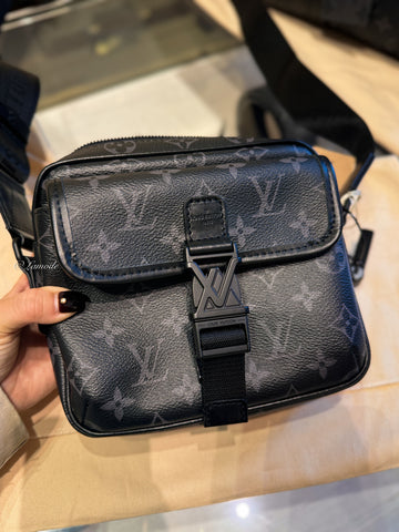 LOUIS VUITTON Getaway Messenger Bag M12518 120701143