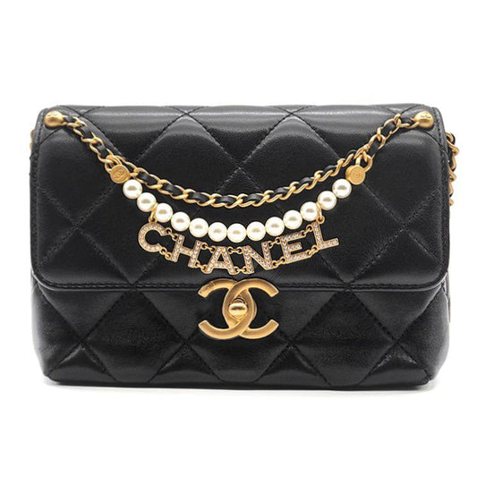CHANEL パールロゴ装飾チェーンフラップバッグ (AS4986) L391696 120975897