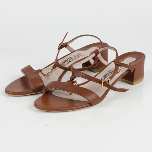 SALVATORE FERRAGAMO Strap-Pumps 9.5 121357799