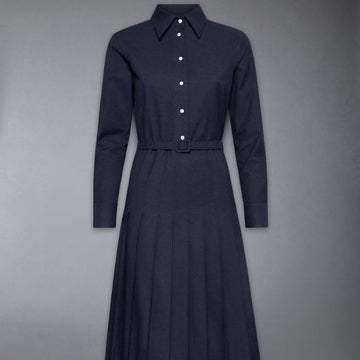 THOM BROWNE Gestreiftes Baumwollflanell Faltenrock Kleid mit Gürtel FDSE89A F0351 415 121655296