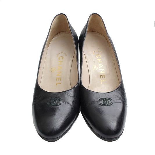 CHANEL Schwarze Lederpumps 35C 122314836