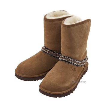 UGG 女性用クラシックフォルダブルファーボーツ 123521028