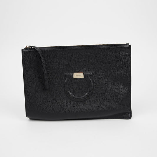 Salvatore Ferragamo 22 D300 Ganchini Strap Clutch 123502550