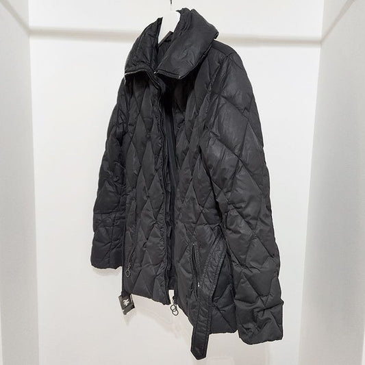 Moncler Down Padded Jacket L533725 123703363