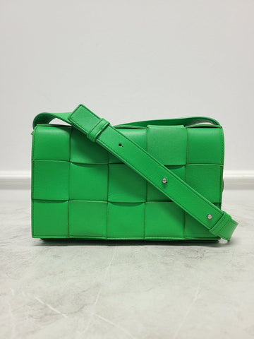Bottega Veneta Green Woven Intrecciato Cassette Crossbody Bag 123851250