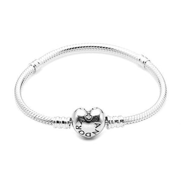 Pandora Moment Heart Classic Silver Bracelet 33492960