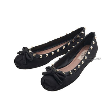 VALENTINO 女性用ロックスタッドフラットシューズ 124129211