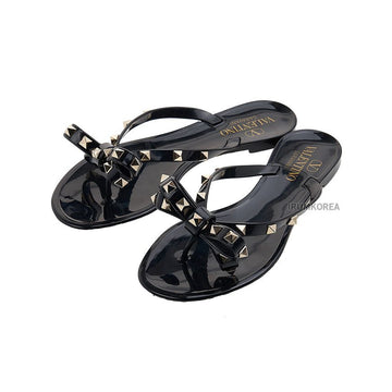 VALENTINO ロックスタッズ リボン フリップフロップ サンダル PVS 0NO 124129219